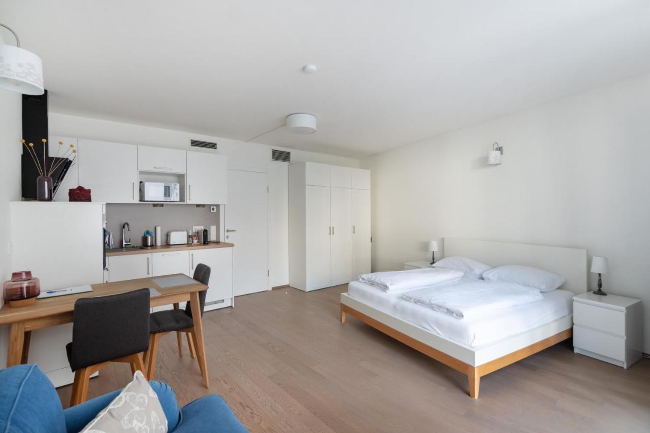 Quiet And Cozy Apartment Next To Mariahilfer Strasse And Naschmarkt With Ac, Minimum 30 Nights Вена Экстерьер фото